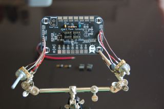 Atari-Punk-Console: Potentiometer anschließen