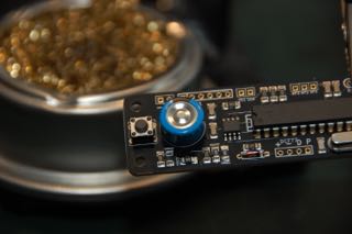 Bare-Bones-Real-Time-Clock-Arduino-Ding (Teil-SMD): Der Speicherkondensator