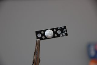 Bristle-Bot-Bausatz: Pad verzinnen