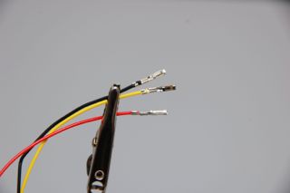 Impuls-Messgerät-Bausatz: Stecker crimpen