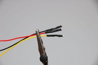 Impuls-Messgerät-Bausatz: Crimp-CV-Stecker einschrumpfen
